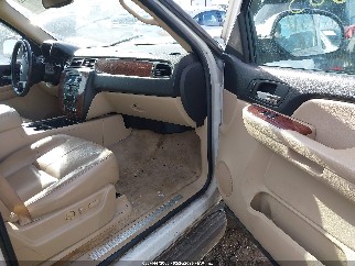 2007 Chevrolet Suburban 1500, VIN 3GNFK16337G139502. Фото 5 з 6 з аукціону IAAI. Каталог авто зі США OpenDataCar.