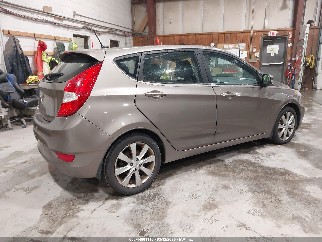 2013 Hyundai Accent, VIN KMHCU5AE1DU061795. Фото 4 из 6 с аукциона IAAI. Каталог авто из США OpenDataCar.