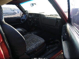 2001 Jeep Cherokee, VIN 1J4FT47S81L535250. Фото 5 з 6 з аукціону IAAI. Каталог авто зі США OpenDataCar.