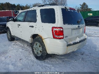 2010 Ford Escape, VIN 1FMCU9D74AKC86613. Фото 3 из 6 с аукциона IAAI. Каталог авто из США OpenDataCar.