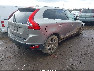 2013 Volvo XC60, VIN YV4902DZ2D2381126. Фото 4 з 6 з аукціону IAAI. Каталог авто зі США OpenDataCar.