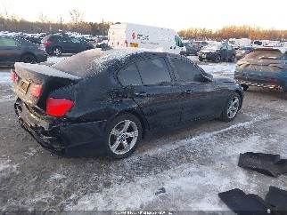 2013 Bmw 3 Series, VIN WBA3B5G5XDNS02873. Фото 4 з 6 з аукціону IAAI. Каталог авто зі США OpenDataCar.