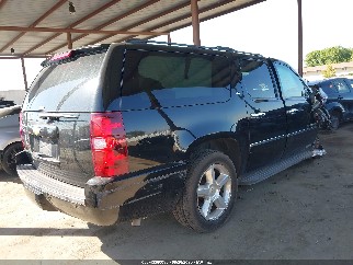 2014 Chevrolet Suburban 1500, VIN 1GNSCKE09ER129420. Фото 4 з 6 з аукціону IAAI. Каталог авто зі США OpenDataCar.