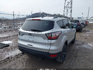 2018 Ford Escape, VIN 1FMCU9GD7JUB07728. Фото 4 з 6 з аукціону IAAI. Каталог авто зі США OpenDataCar.