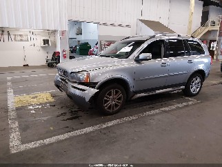 2011 Volvo XC90, VIN YV4952CZ7B1590674. Фото 2 з 6 з аукціону IAAI. Каталог авто зі США OpenDataCar.