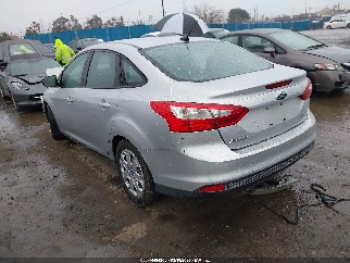 2012 Ford Focus, VIN 1FAHP3F27CL217403. Фото 3 з 6 з аукціону IAAI. Каталог авто зі США OpenDataCar.