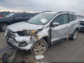 2018 Ford Escape, VIN 1FMCU0GD3JUC17297. Фото 2 з 6 з аукціону IAAI. Каталог авто зі США OpenDataCar.