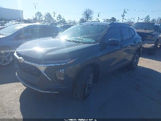 2025 Chevrolet Trax, VIN KL77LHEPXSC176689. Фото 2 з 6 з аукціону IAAI. Каталог авто зі США OpenDataCar.