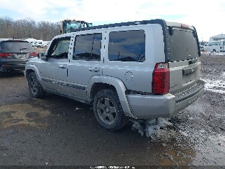 2008 Jeep Commander, VIN 1J8HG48K78C152646. Фото 3 из 6 с аукциона IAAI. Каталог авто из США OpenDataCar.
