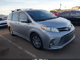 2018 Toyota Sienna, VIN 5TDYZ3DC6JS918770. Фото 1 з 6 з аукціону IAAI. Каталог авто зі США OpenDataCar.