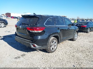 2018 Toyota Highlander, VIN 5TDYZRFH3JS260689. Photo 4 of 6 from IAAI auction. OpenDataCar US salvage catalog.