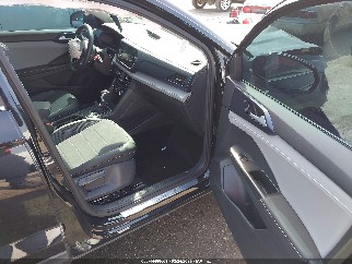 2024 Volkswagen Taos, VIN 3VVSX7B2XRM103210. Фото 5 з 6 з аукціону IAAI. Каталог авто зі США OpenDataCar.