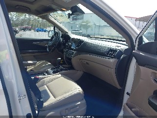 2019 Honda Pilot, VIN 5FNYF6H52KB052612. Фото 5 из 6 с аукциона IAAI. Каталог авто из США OpenDataCar.
