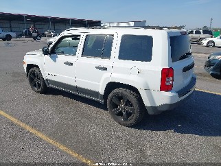 2014 Jeep Patriot, VIN 1C4NJPBA9ED690879. Фото 3 из 6 с аукциона IAAI. Каталог авто из США OpenDataCar.