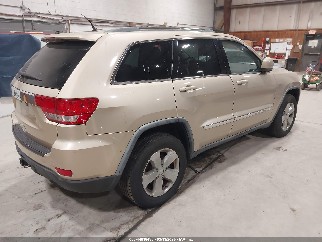 2011 Jeep Grand Cherokee, VIN 1J4RR4GT3BC558148. Zdjęcie 4 z 6 z aukcji IAAI. Katalog aut z USA OpenDataCar.