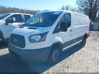 2017 Ford Transit-250, VIN 1FTYR1YM7HKB45803. Фото 2 из 6 с аукциона IAAI. Каталог авто из США OpenDataCar.