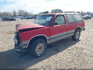 1993 Chevrolet Blazer, VIN 1GNDT13W0P2146113. Фото 2 з 6 з аукціону IAAI. Каталог авто зі США OpenDataCar.