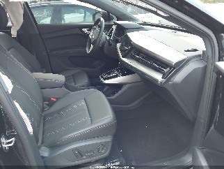 2024 Audi Q4 e-tron, VIN WA1L2BFZ0RP030428. Фото 5 из 6 с аукциона IAAI. Каталог авто из США OpenDataCar.