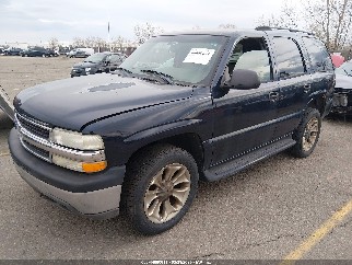 2004 Chevrolet Tahoe, VIN 1GNEK13Z04J279733. Фото 2 з 6 з аукціону IAAI. Каталог авто зі США OpenDataCar.