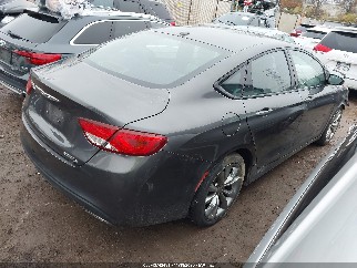 2015 Chrysler 200, VIN 1C3CCCBB3FN709204. Фото 4 з 6 з аукціону IAAI. Каталог авто зі США OpenDataCar.
