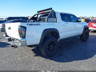2018 Toyota Tacoma, VIN 3TMCZ5AN6JM146878. Фото 4 из 6 с аукциона IAAI. Каталог авто из США OpenDataCar.