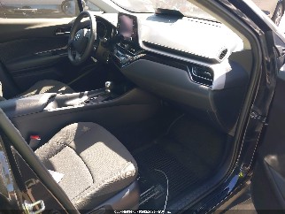 2021 Toyota C-HR, VIN JTNKHMBX0M1119553. Фото 5 з 6 з аукціону IAAI. Каталог авто зі США OpenDataCar.