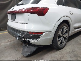 2024 Audi Q8, VIN WA15AAGE1RB019565. Фото 6 з 6 з аукціону IAAI. Каталог авто зі США OpenDataCar.