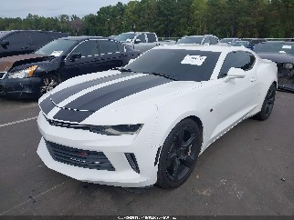2018 Chevrolet Camaro, VIN 1G1FD1RS1J0151786. Фото 2 з 6 з аукціону IAAI. Каталог авто зі США OpenDataCar.