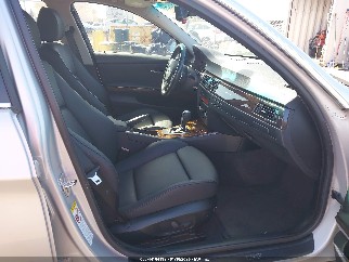 2007 Bmw 3 Series, VIN WBAVB73577KY60781. Фото 5 з 6 з аукціону IAAI. Каталог авто зі США OpenDataCar.