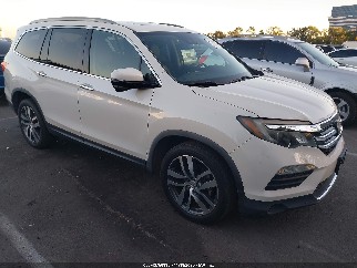 2017 Honda Pilot, VIN 5FNYF5H94HB007807. Фото 1 з 6 з аукціону IAAI. Каталог авто зі США OpenDataCar.