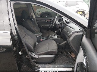 2017 Nissan Rogue, VIN 5N1AT2MV3HC816140. Фото 5 з 6 з аукціону IAAI. Каталог авто зі США OpenDataCar.