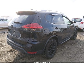 2017 Nissan Rogue, VIN 5N1AT2MV2HC778061. Фото 4 з 6 з аукціону IAAI. Каталог авто зі США OpenDataCar.