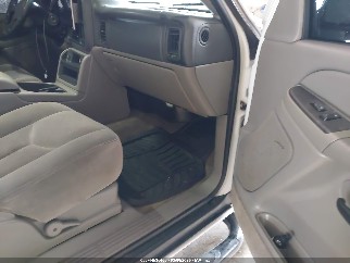 2004 Gmc Yukon, VIN 1GKEK13V54R224352. Фото 5 из 6 с аукциона IAAI. Каталог авто из США OpenDataCar.