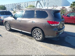 2015 Nissan Pathfinder, VIN 5N1AR2MN9FC645924. Фото 3 з 6 з аукціону IAAI. Каталог авто зі США OpenDataCar.