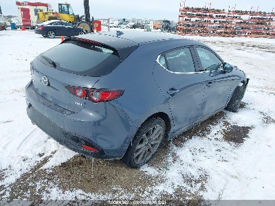 2019 Mazda 3, VIN JM1BPAMM0K1107084. Фото 4 з 6 з аукціону IAAI. Каталог авто зі США OpenDataCar.