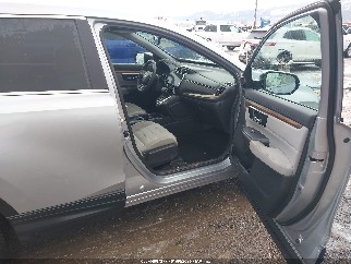 2017 Honda CR-V, VIN 2HKRW2H52HH656782. Фото 5 з 6 з аукціону IAAI. Каталог авто зі США OpenDataCar.