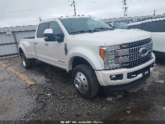 2017 Ford F-450, VIN 1FT8W4DT9HEB73141. Фото 1 з 6 з аукціону IAAI. Каталог авто зі США OpenDataCar.
