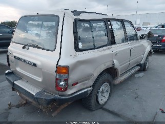1992 Toyota Land Cruiser, VIN JT3FJ80W3N0042202. Фото 4 из 6 с аукциона IAAI. Каталог авто из США OpenDataCar.