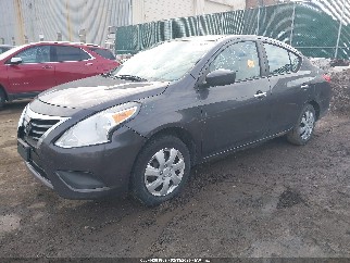 2015 Nissan Versa, VIN 3N1CN7AP9FL843793. Фото 2 з 6 з аукціону IAAI. Каталог авто зі США OpenDataCar.