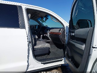 2016 Toyota Tundra, VIN 5TFHW5F16GX535592. Фото 5 з 6 з аукціону IAAI. Каталог авто зі США OpenDataCar.