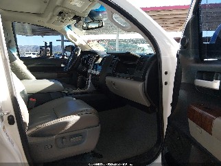 2010 Toyota Tundra, VIN 5TFHY5F15AX111709. Фото 5 з 6 з аукціону IAAI. Каталог авто зі США OpenDataCar.