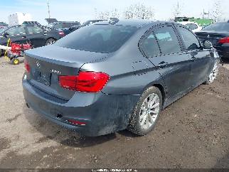 2018 Bmw 3 Series, VIN WBA8A3C52JA505748. Фото 4 з 6 з аукціону IAAI. Каталог авто зі США OpenDataCar.