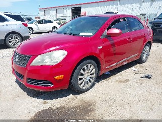 2013 Suzuki Kizashi, VIN JS2RE9A38D6100216. Фото 2 з 6 з аукціону IAAI. Каталог авто зі США OpenDataCar.