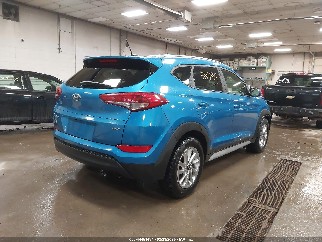 2017 Hyundai Tucson, VIN KM8J3CA46HU485162. Фото 4 з 6 з аукціону IAAI. Каталог авто зі США OpenDataCar.
