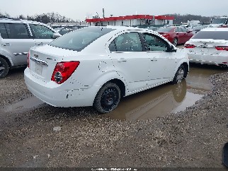 2013 Chevrolet Sonic, VIN 1G1JC5SG5D4216484. Фото 4 з 6 з аукціону IAAI. Каталог авто зі США OpenDataCar.