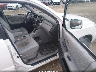 2004 Toyota Highlander, VIN JTEEP21A040002806. Фото 5 з 6 з аукціону IAAI. Каталог авто зі США OpenDataCar.