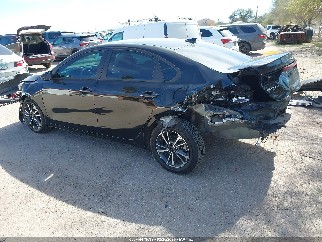 2023 Kia Forte, VIN 3KPF24AD3PE567401. Фото 3 з 6 з аукціону IAAI. Каталог авто зі США OpenDataCar.
