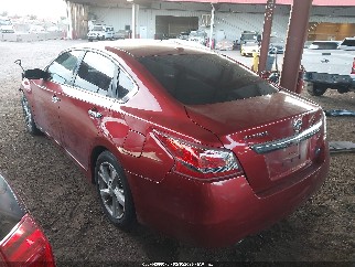 2013 Nissan Altima, VIN 1N4AL3AP9DC104425. Фото 3 з 6 з аукціону IAAI. Каталог авто зі США OpenDataCar.
