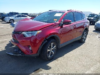 2018 Toyota RAV4, VIN 2T3WFREV4JW492661. Фото 2 з 6 з аукціону IAAI. Каталог авто зі США OpenDataCar.