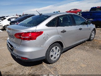 2018 Ford Focus, VIN 1FADP3E26JL311608. Фото 4 з 6 з аукціону IAAI. Каталог авто зі США OpenDataCar.